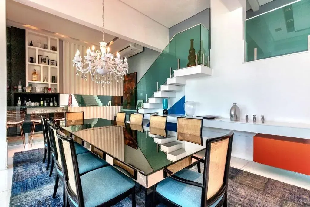 House with 5 bedrooms and open-plan kitchen plus balcony — photo 7