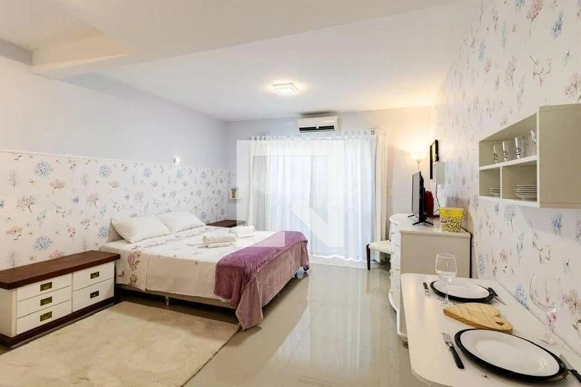 Furnished house with 4 bedrooms and an open kitchen — photo 7