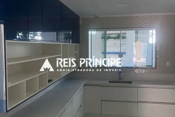 Rental house with 5 bedrooms and an integrated kitchen — photo 6