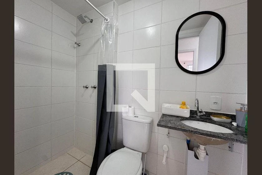 2-bedroom apartment in a building with a gym — photo 40