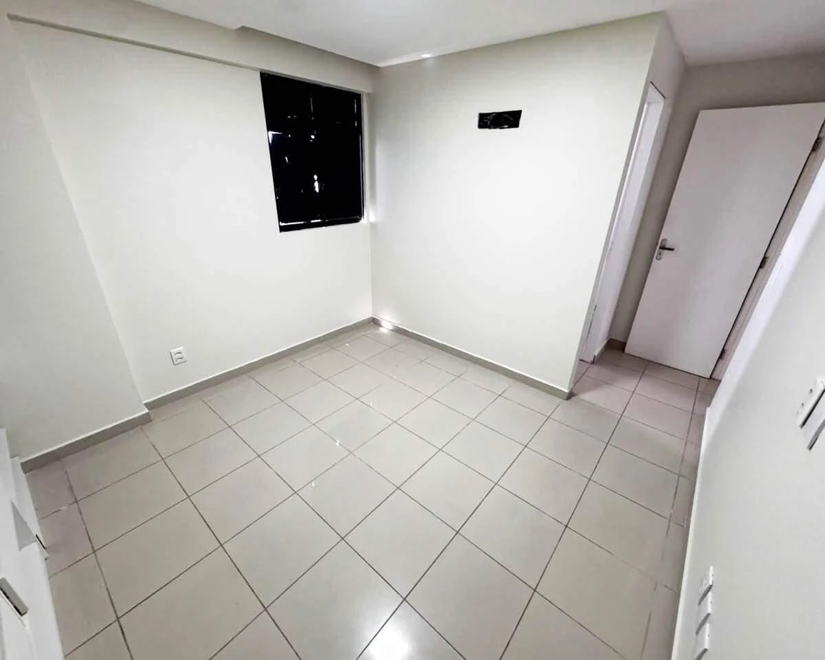 3-bedroom apartment with a water view — photo 21