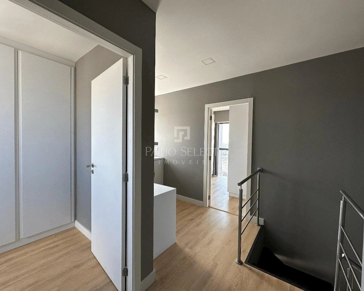 2-bedroom apartment with a bathtub in Curitiba — photo 5