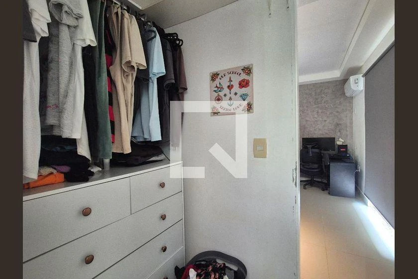 Furnished house with 3 en-suite bedrooms and shared BBQ — photo 44