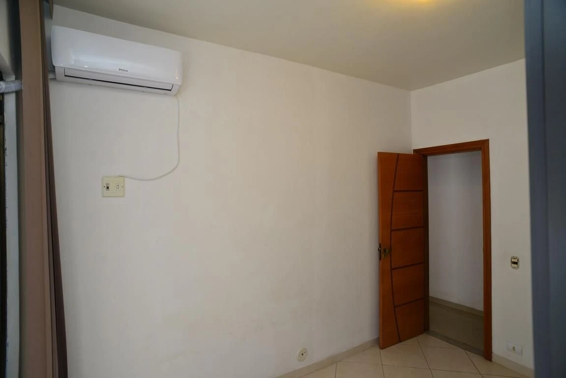 Rental apartment with 3 bedrooms and a balcony — photo 9