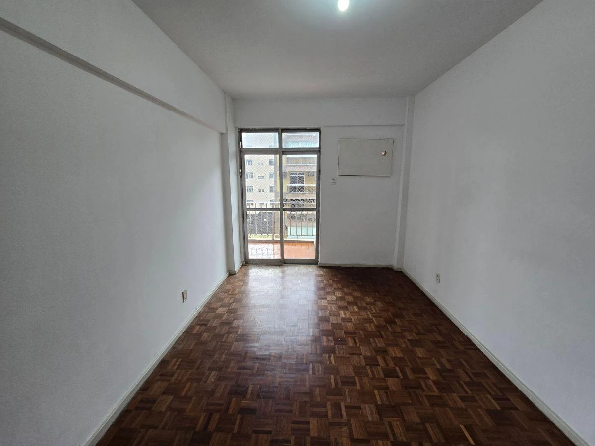 2-bedroom apartment with a washing machine in Rio de Janeiro — photo 27