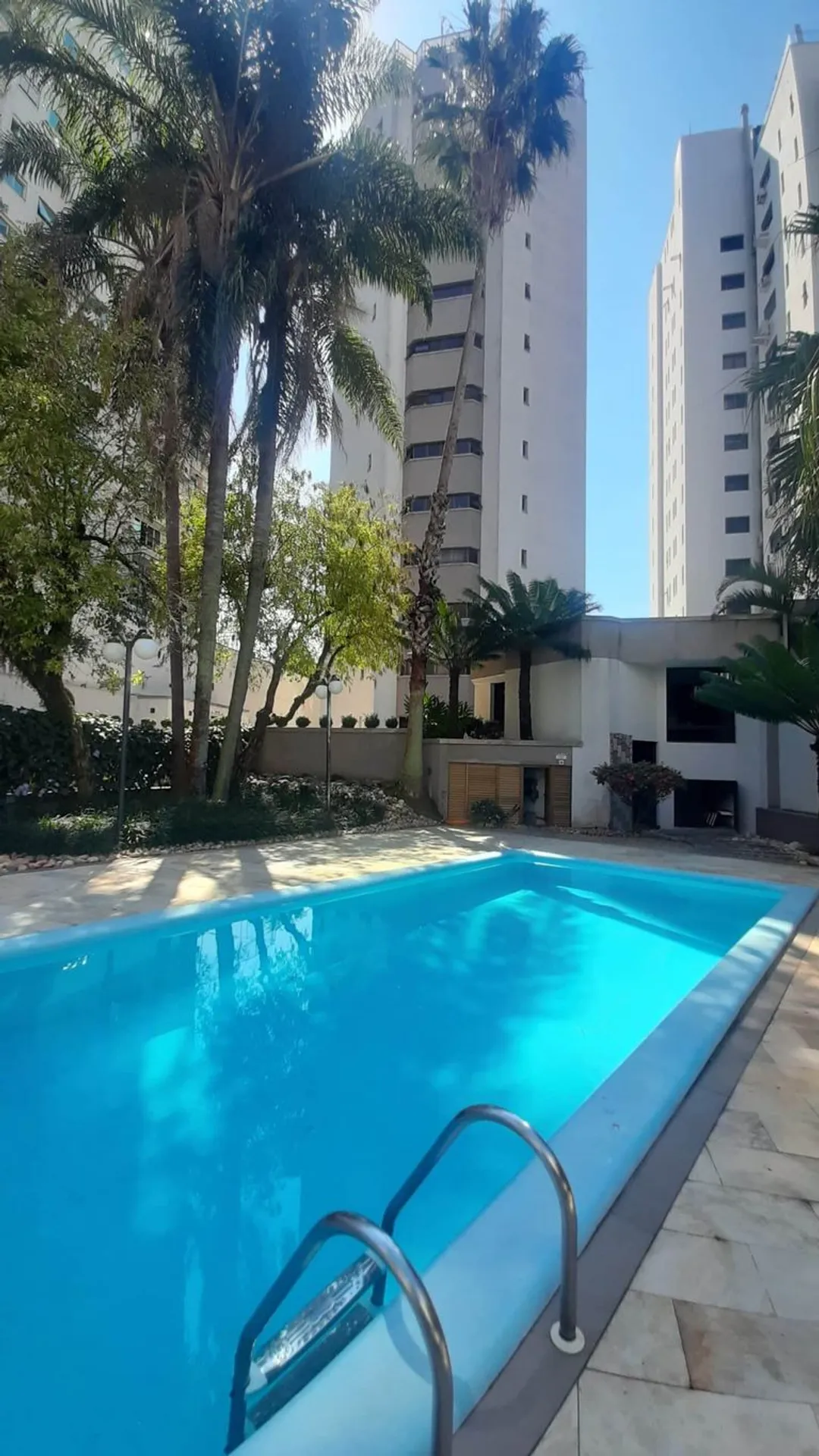 283 m² apartment with 4 bedrooms and 2 en-suites — photo 19