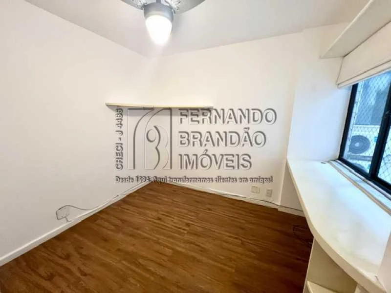 Apartamento de 3 quartos com closet — photo 2