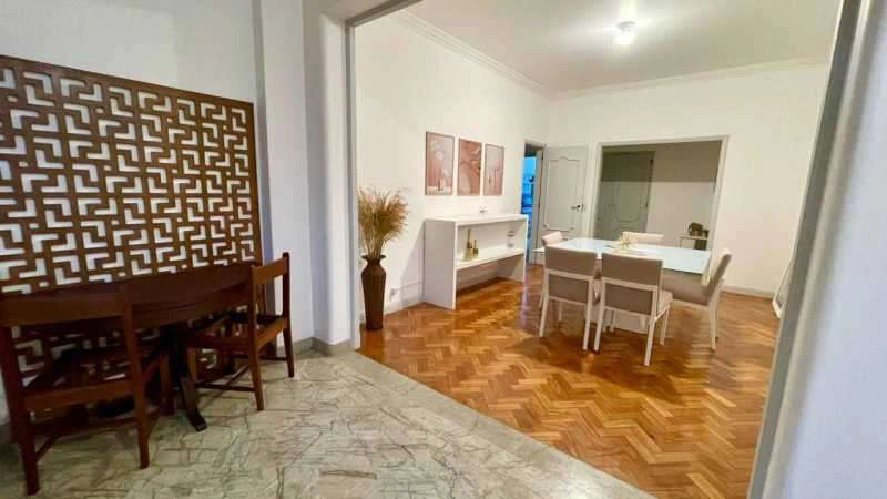 Furnished 190 m² apartment with 3 bedrooms and balcony — photo 22