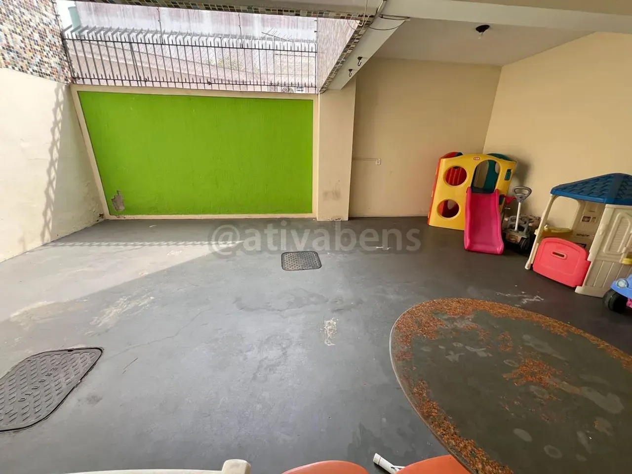 Unfurnished apartment with a separate kitchen and 1 bedroom — photo 6