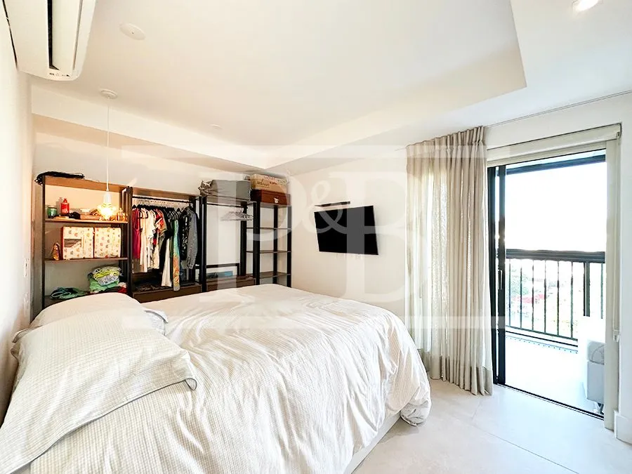 Furnished 2-bedroom apartment with enclosed balcony — photo 3
