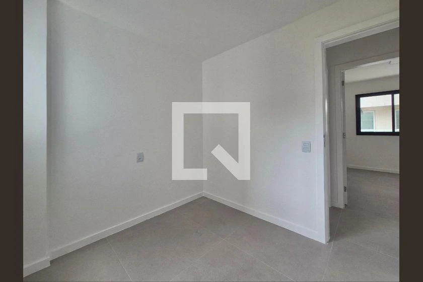 Квартира: 3 спальні, 1 з власною ванною кімнатою, 83 м² — photo 12
