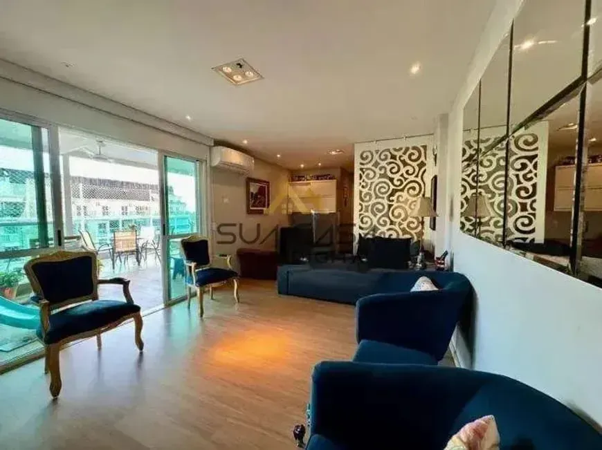Furnished duplex with 3 bedrooms, 4 bathrooms and 208 m² — photo 22