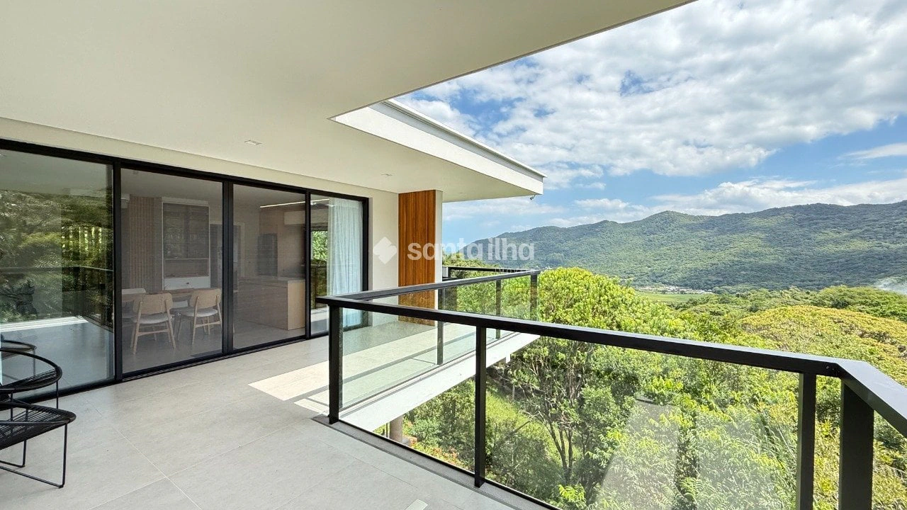 Casa de 1 quarto com varanda envidraçada, Pântano do Sul