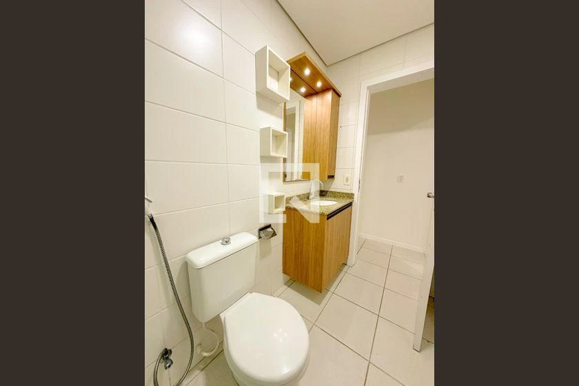 Apartamento com cozinha separada e 2 quartos e 1 vaga — photo 20