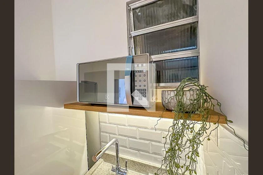 Furnished apartment, 35 m², with a home office — photo 15