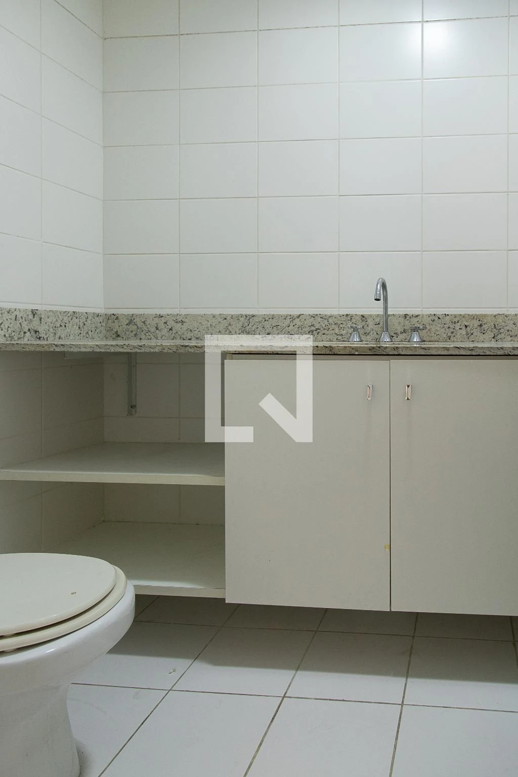 Glass-enclosed balcony in a 2-bedroom apartment, 74 m² — photo 18