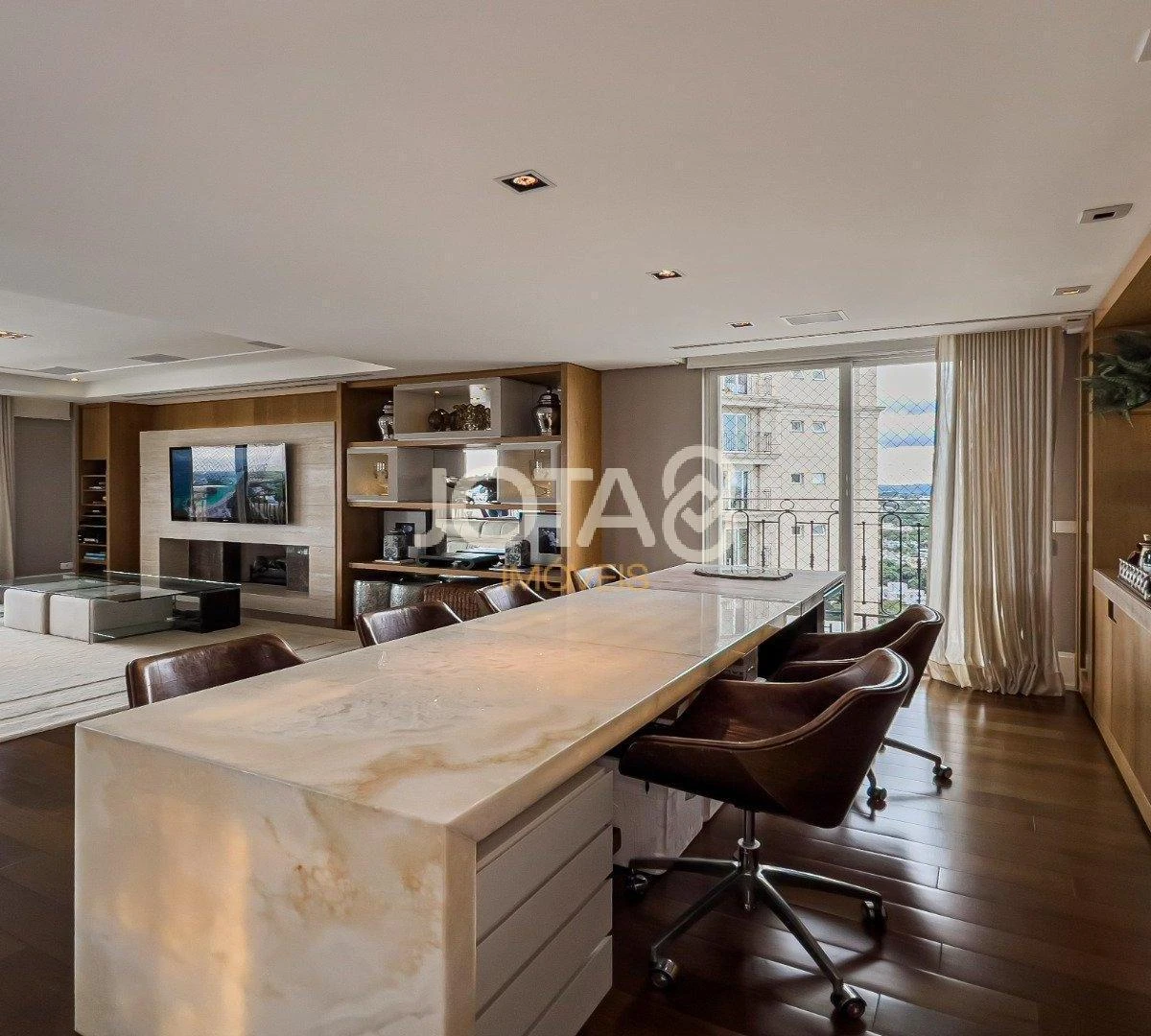 Apartamento mobiliado, 340 m², com banheira — photo 29