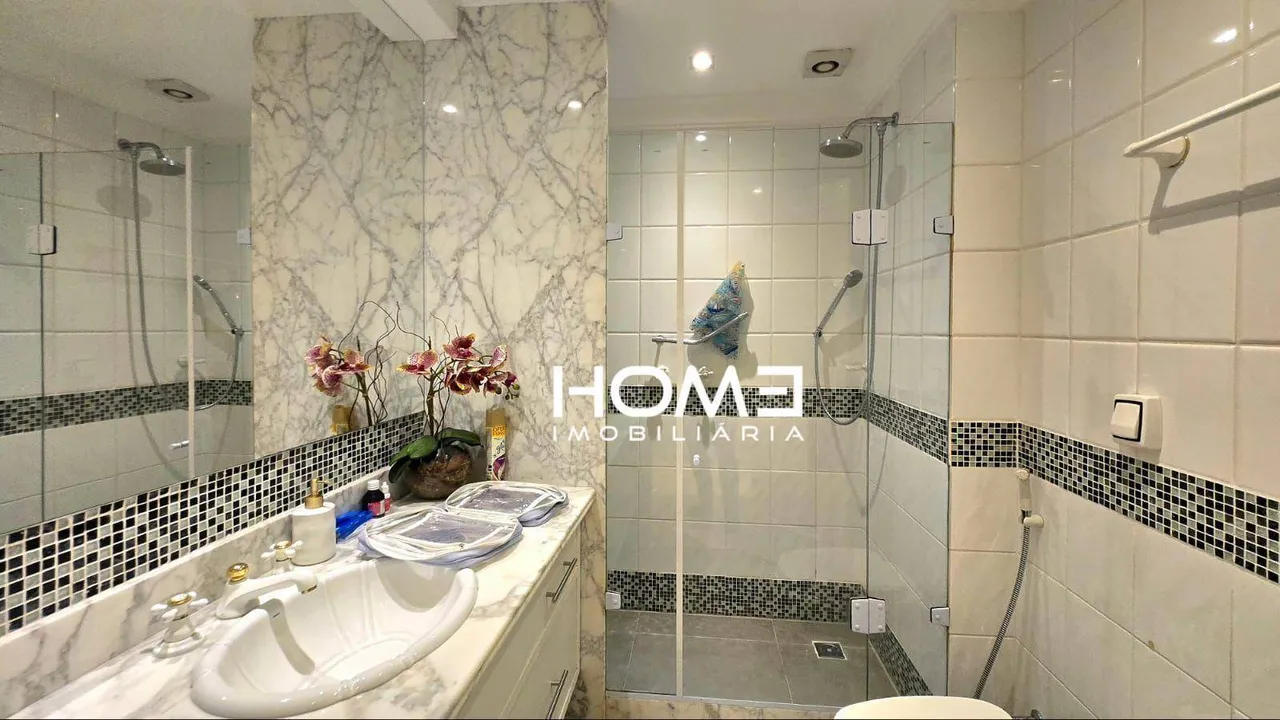 Apartamento mobiliado com 4 quartos e 5 banheiros — photo 5