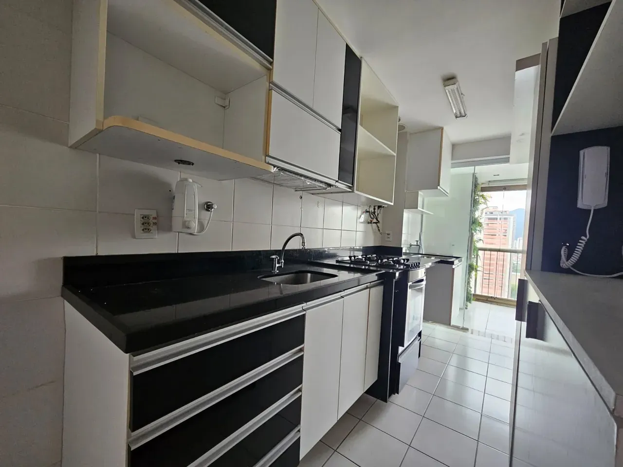 Home office in a 2-bedroom apartment, 78 m² — photo 19