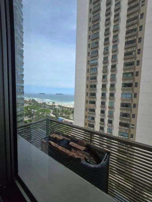Furnished 200 m² apartment with 4 bedrooms and 3 parking — photo 30