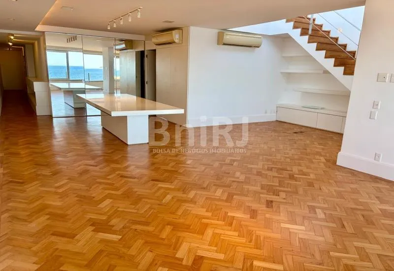 Apartment with 5 bedrooms and open gas kitchen — photo 27
