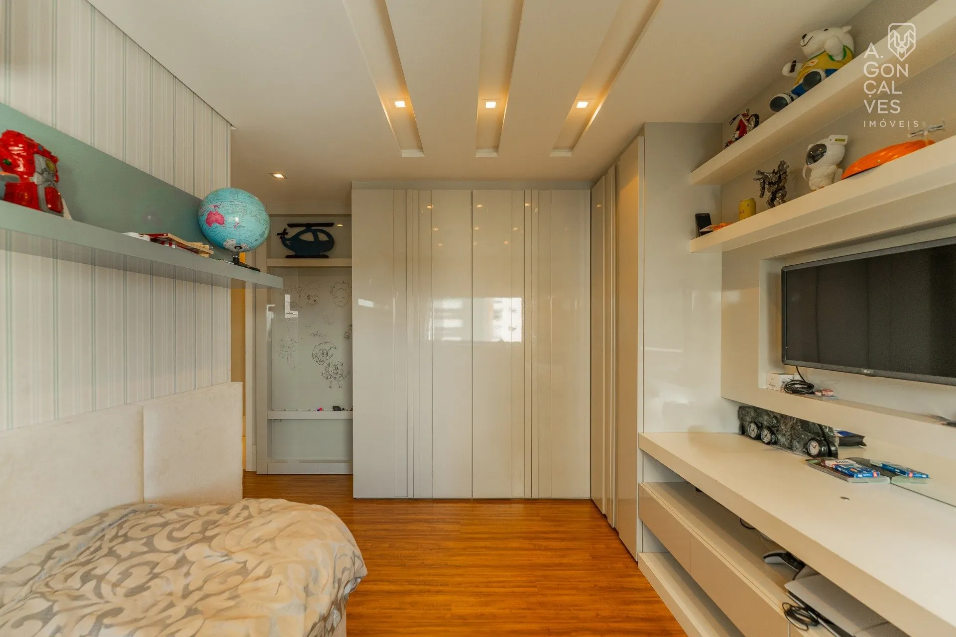 Apartamento de 3 suítes com 228 m² e 3 vagas — photo 29