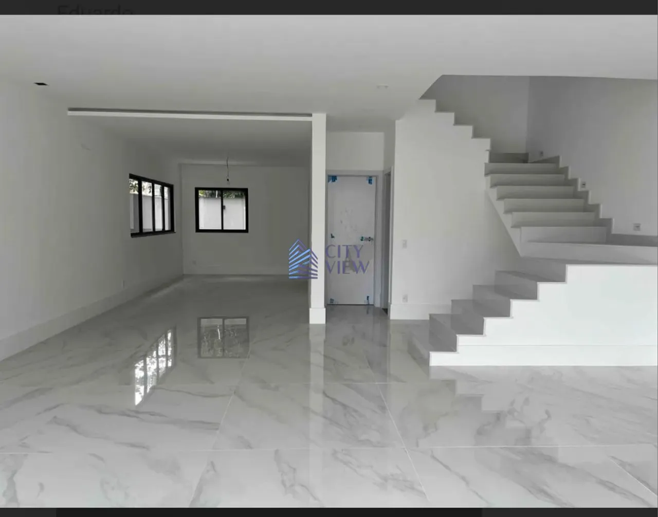 3-bedroom house with open-plan kitchen and 350 m² — photo 5