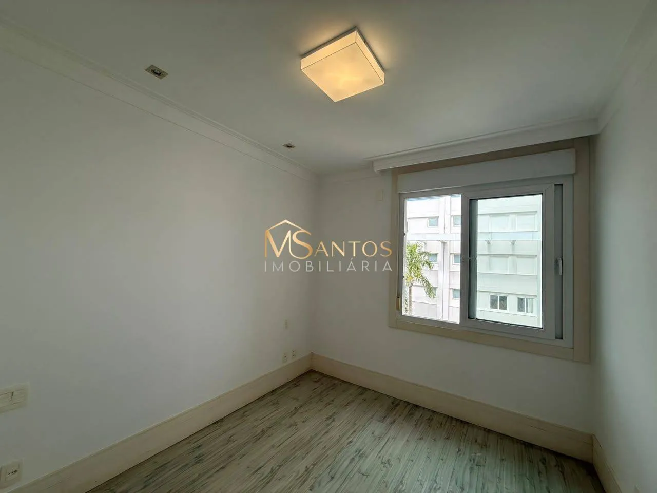 Apartamento mobiliado de 3 quartos em condomínio com piscina — photo 20