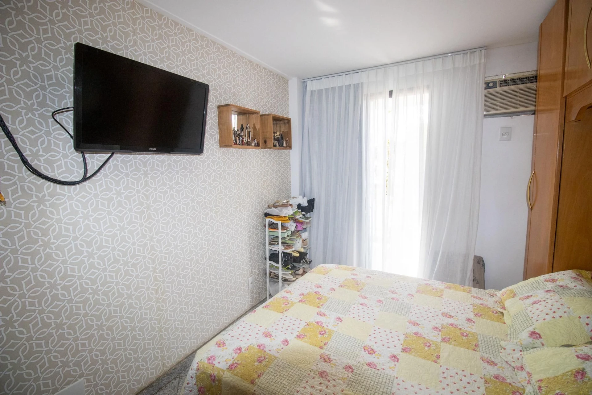 Furnished apartment with 3 bedrooms and a balcony — photo 56