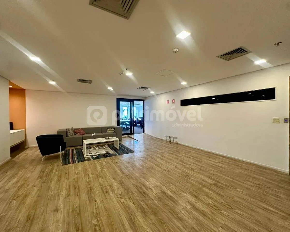 780 m² apartment with 1 bedroom and 6 bathrooms — photo 4