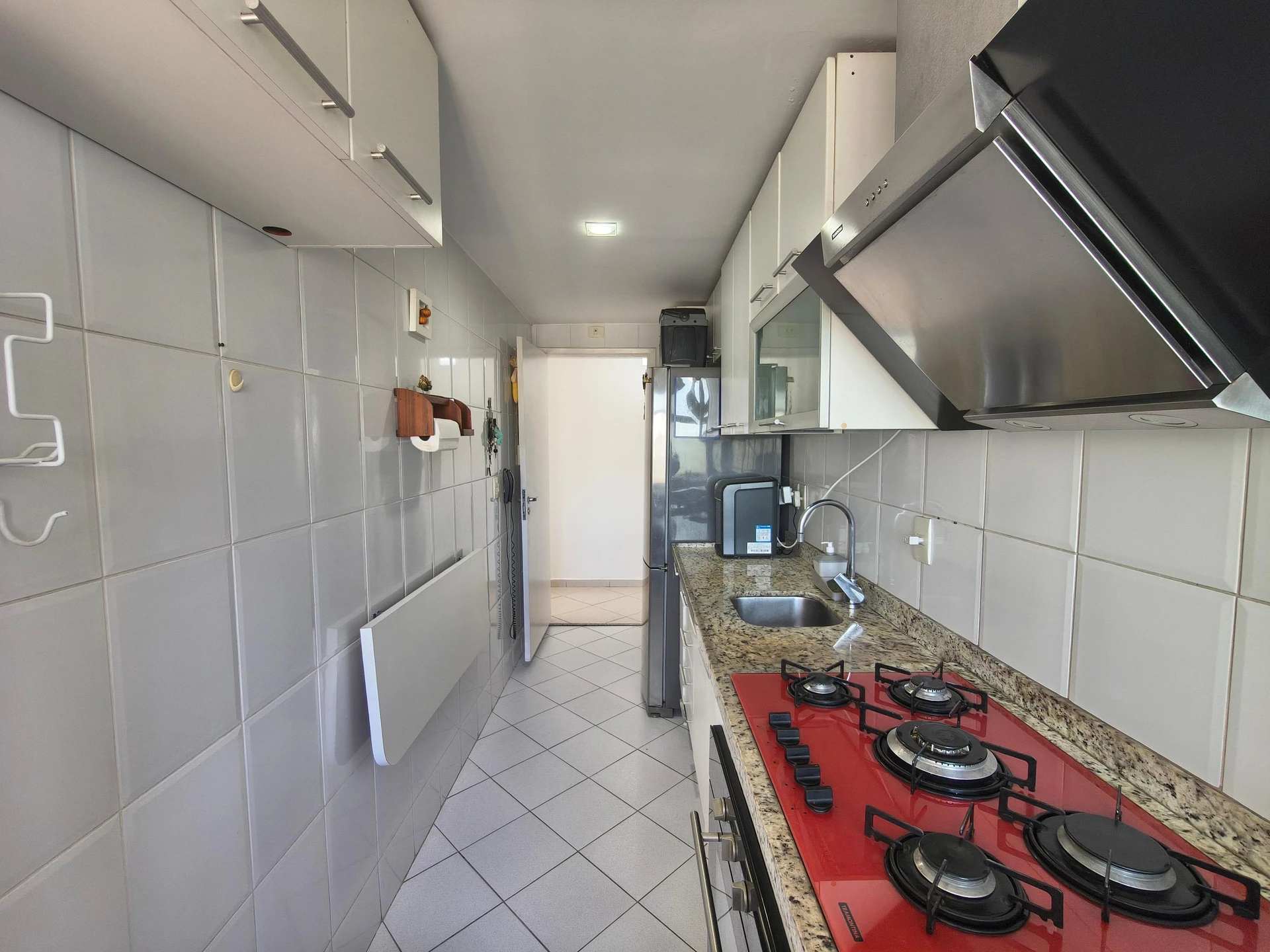 3-bedroom apartment in a building with a sauna — photo 42