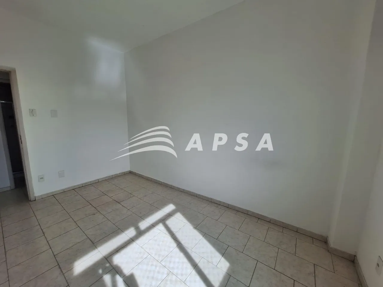Unfurnished 2-bedroom apartment with 2 bathrooms, no parking — photo 15