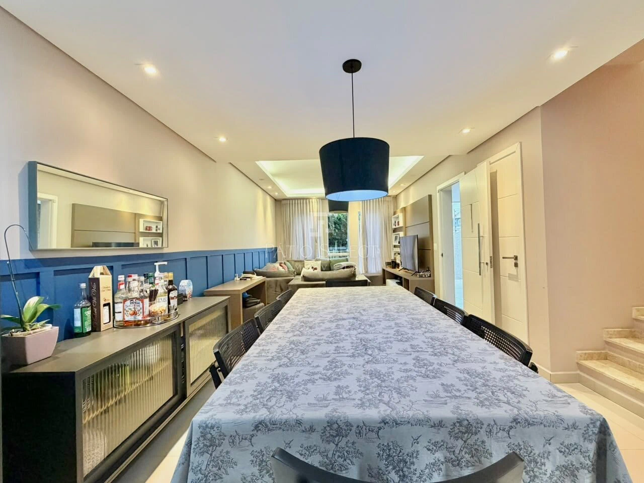 3-bedroom house with a bathtub — photo 15