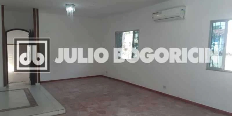 Будинок зі входом з вулиці: 3 спальні, 236 м² і 3 паркомісця — photo 5
