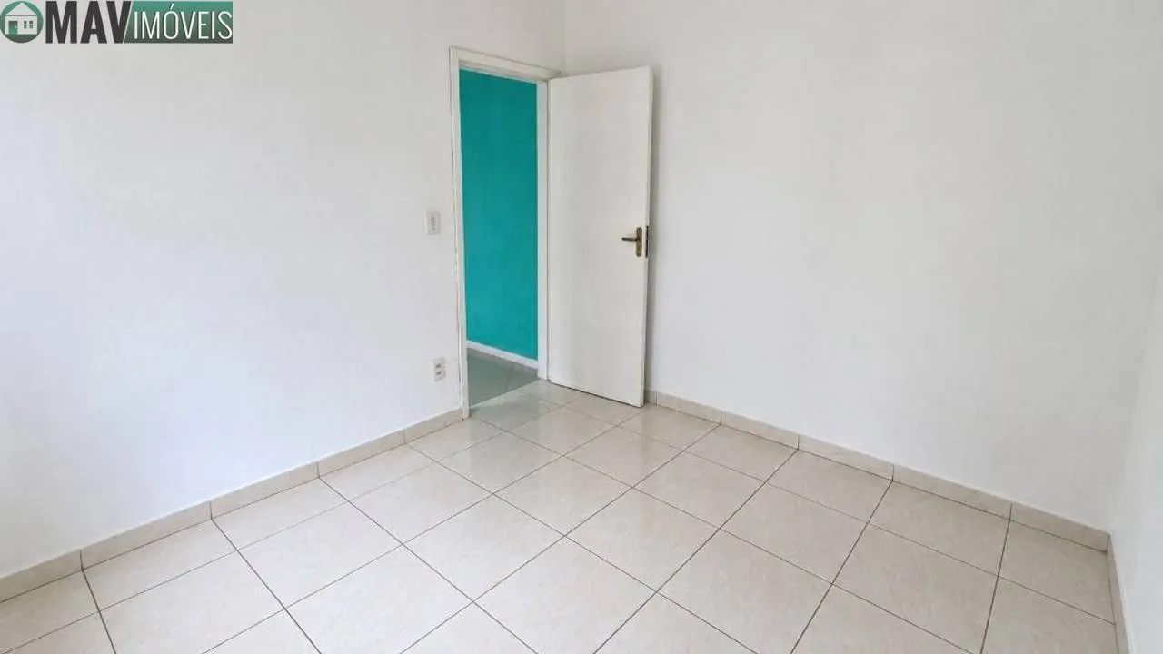 Washing machine in a one-bedroom apartment, 35 m² — photo 5