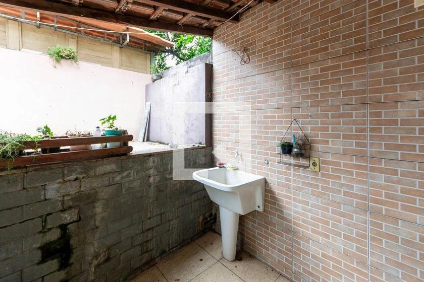 Casa mobiliada com 3 quartos e cozinha a gás — photo 22