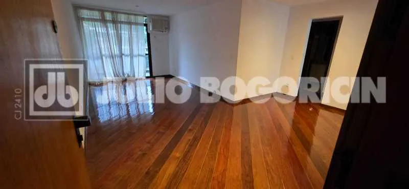 Furnished apartment, 80 m², with a washing machine — photo 11