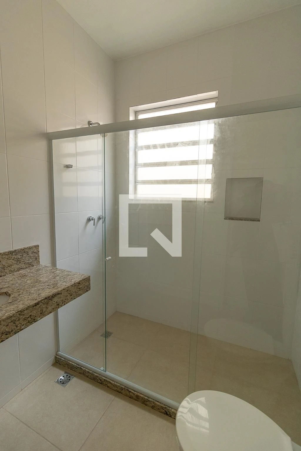 2-bedroom apartment, 1 with its own bathroom, 90 m² — photo 6