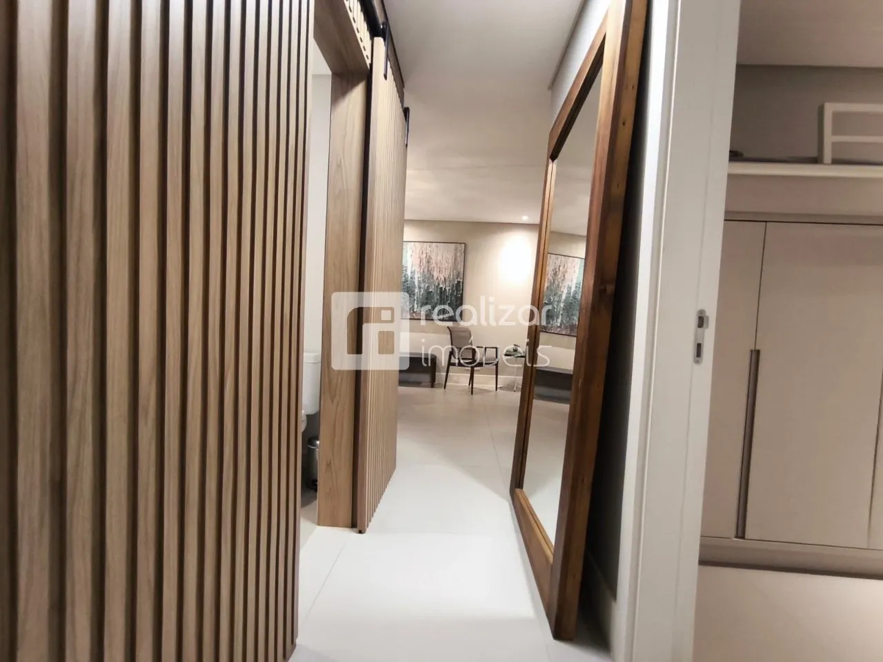 Furnished 3rd-floor apartment with 2 en-suites 170 m² — photo 60