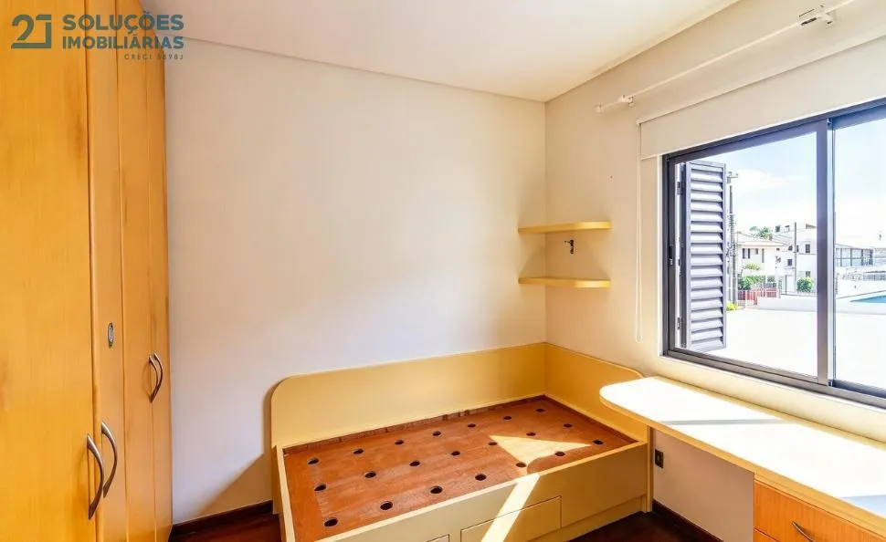 7-bedroom house with a bathtub in Florianópolis — photo 11