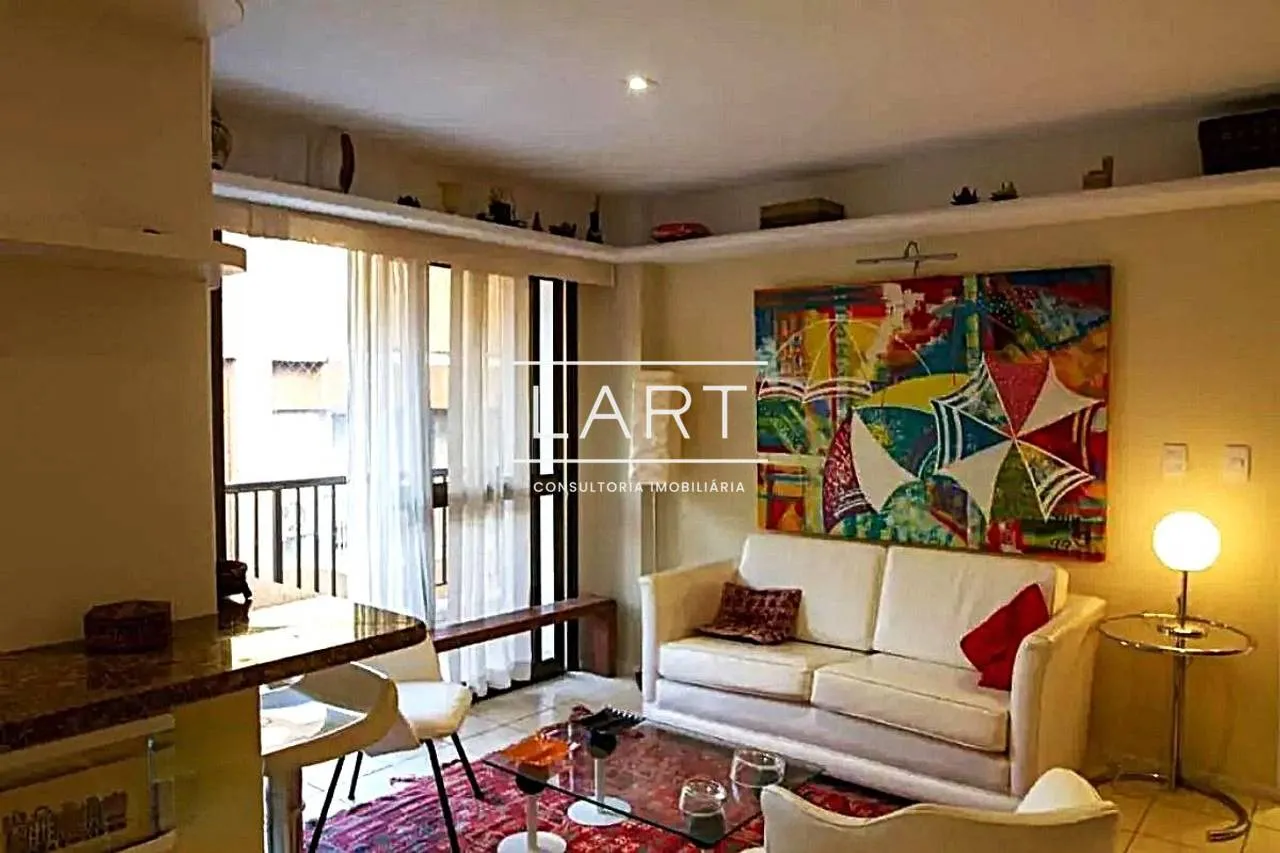 Furnished apartment with balcony, 2 en-suites and 96 m²