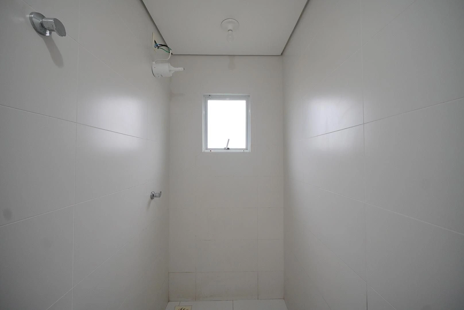 Apartment, 86 m², with wood or laminate floors — photo 4