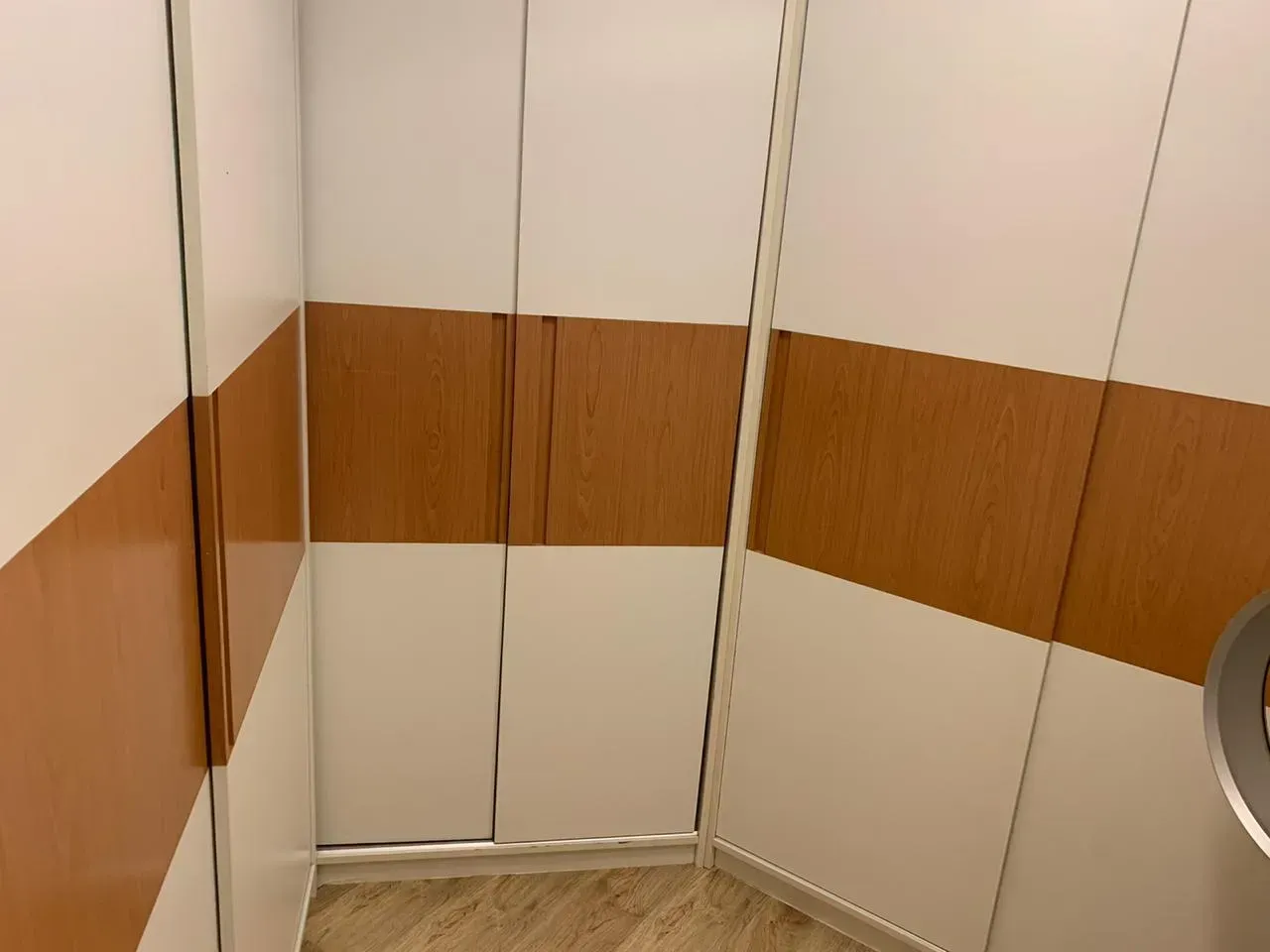 Unfurnished 2-bedroom apartment with 3 bathrooms and 107 m² — photo 11