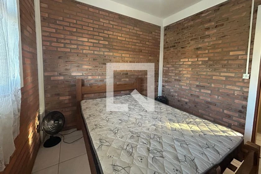 Apartamento amueblado con 2 dormitorios y 1 plaza — photo 8