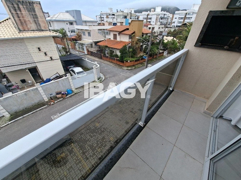 Apartamento de 2 dormitorios con suite y balcón privado — photo 9