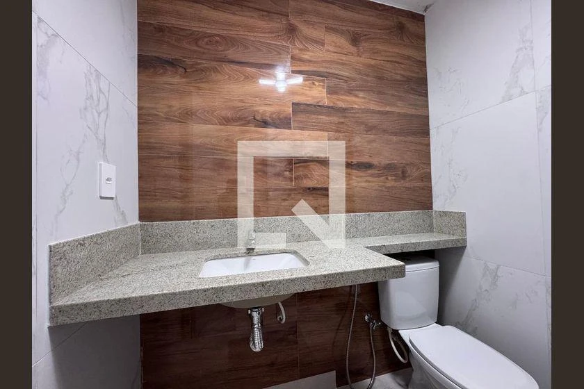 Condominium house with 3 en-suite bedrooms — photo 26