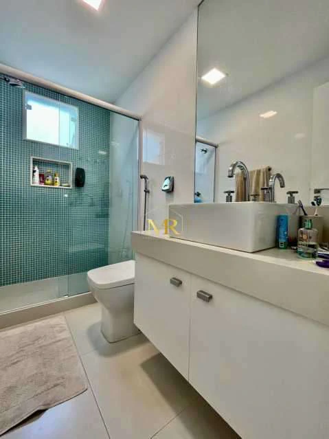 Condominium house with 4 en-suite bedrooms, 340 m² — photo 18