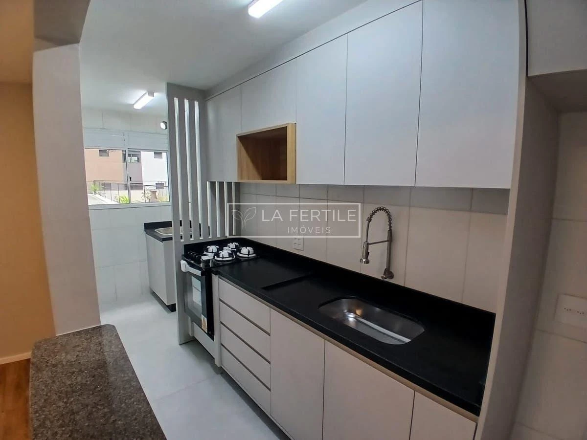 Apartamento com piso de madeira ou laminado, Vila Izabel