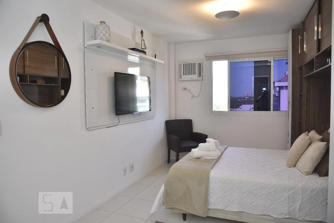Apartamento mobiliado com 5 quartos e 2 suítes — photo 14