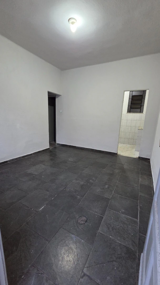 Casa, 51 m², com jardim — photo 18